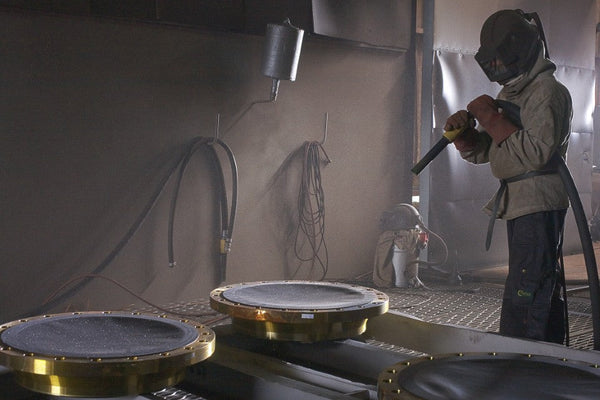 Beste maskering for sandblåsing og maling: Selvklebende flensebeskytter og gummi fra Distixx